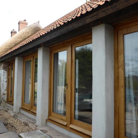 The Cart Barn Axminster Exterior photo